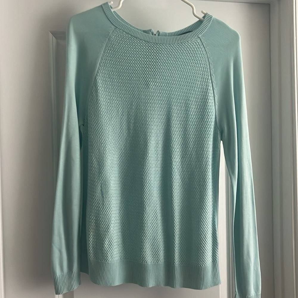 Banana Republic - Lightweight Sweater, Small
